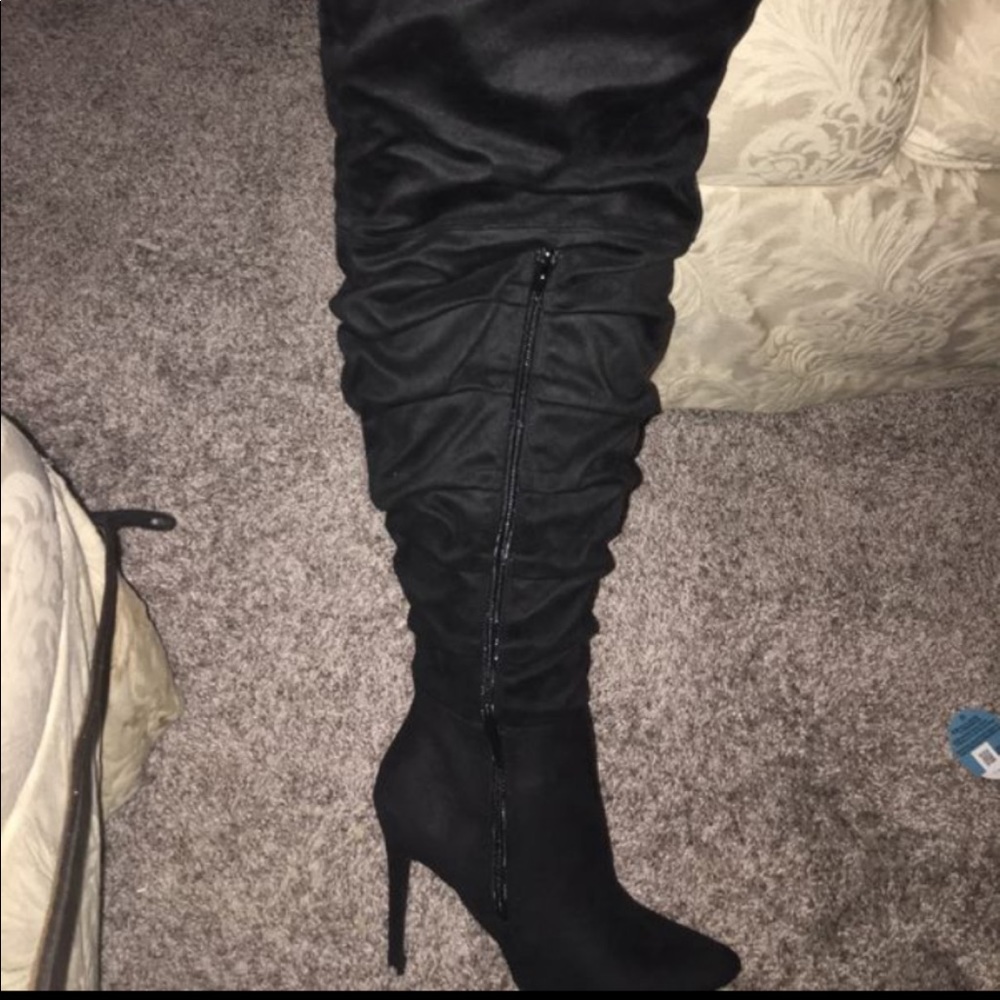 Knee Boots brand new $20